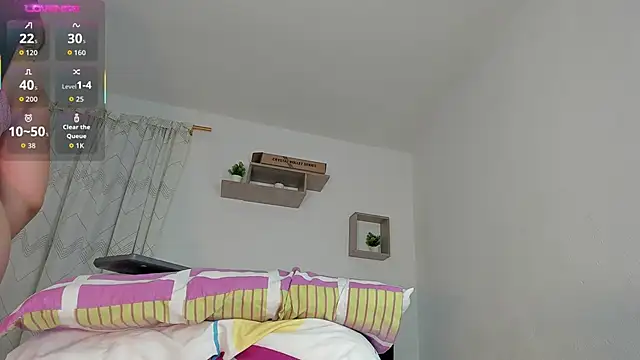 Snapshot of katrina_moore chatting on 4, 10, 2025 katrina moore online show from 4, 10, 2025