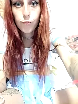 Snapshot of kriszy_baby chatting on 14, 11, 2025 kriszy baby online show from 14, 11, 2025