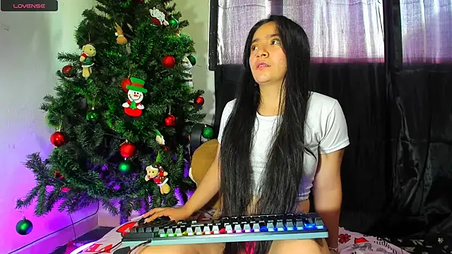 litle mily  online show from 15, 1, 2025