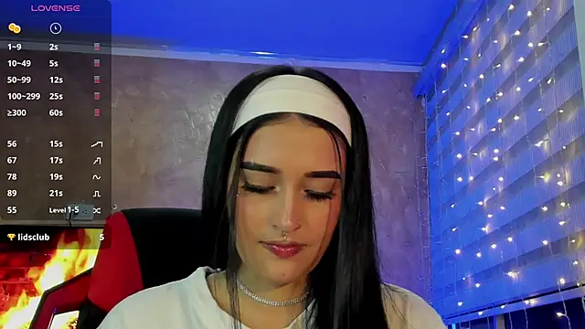 Charlotte greys online show from 11, 1, 2025