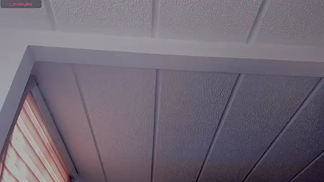 Charlotte greys online show from 23, 9, 2025