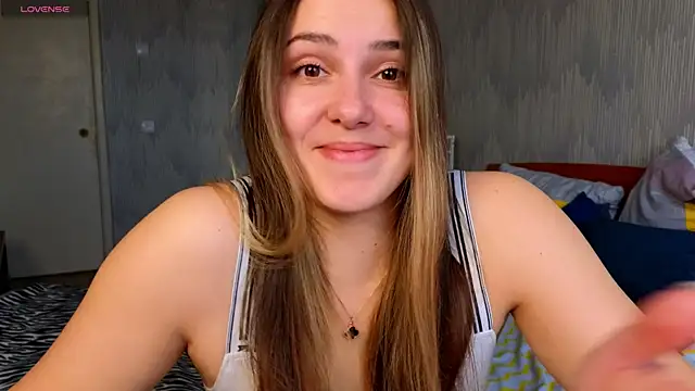 sophia euphoriaa online show from 28, 4, 2026