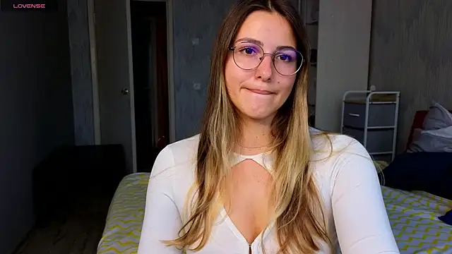 sophia euphoriaa online show from 29, 6, 2026