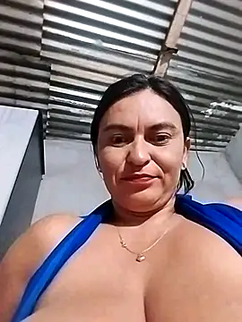 Snapshot of Horny-Mommy-Dirty chatting on 8, 3, 2025 Horny-Mommy-Dirty online show from 8, 3, 2025