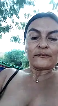 Snapshot of Horny-Mommy-Dirty chatting on 10, 3, 2025 Horny-Mommy-Dirty online show from 10, 3, 2025