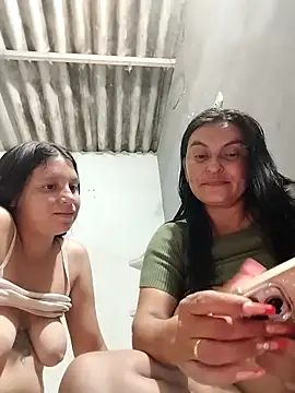 Snapshot of Horny-Mommy-Dirty chatting on 22, 9, 2025 Horny-Mommy-Dirty online show from 22, 9, 2025