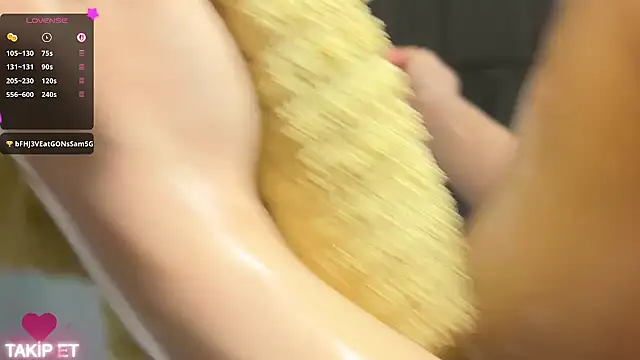 DreammGirlll online show from 25, 4, 2026