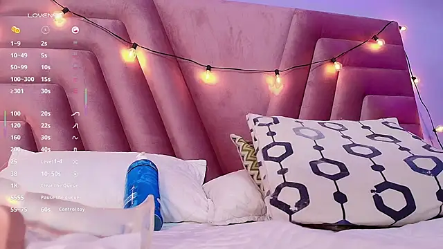 Beautifulskinny18 online show from 17, 2, 2025