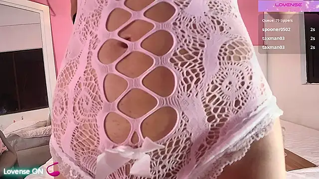 Beautifulskinny18 online show from 9, 3, 2025