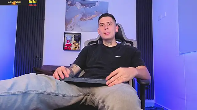 Yeiko Romero  online show from 24, 7, 2026
