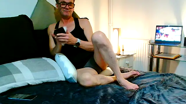 ImYourXtoy online show from 15, 6, 2026