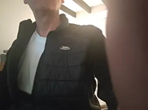 ImYourXtoy online show from 3, 8, 2026