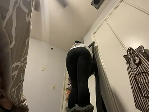 Snapshot of wynterheat chatting on 14, 2, 2025 wynterheat online show from 14, 2, 2025