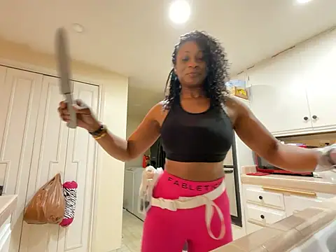 Snapshot of wynterheat chatting on 21, 2, 2025 wynterheat online show from 21, 2, 2025