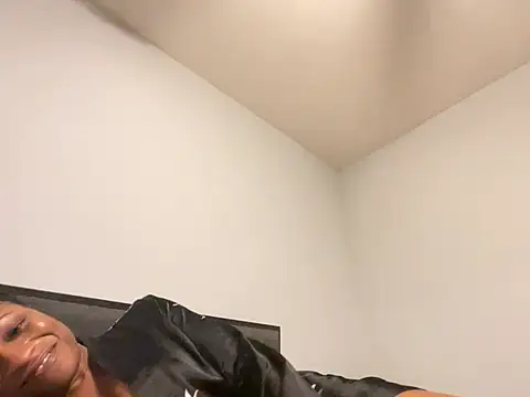 Snapshot of wynterheat chatting on 24, 2, 2025 wynterheat online show from 24, 2, 2025