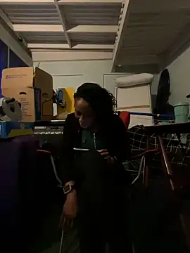 Snapshot of wynterheat chatting on 27, 2, 2025 wynterheat online show from 27, 2, 2025