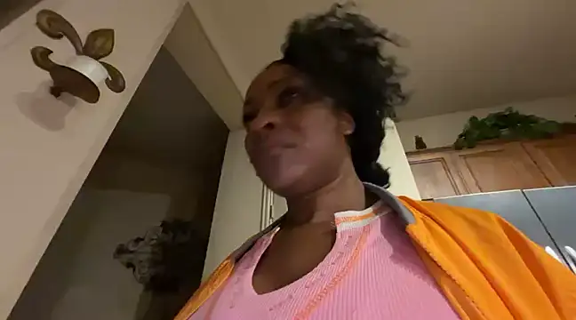 Snapshot of wynterheat chatting on 13, 3, 2025 wynterheat online show from 13, 3, 2025