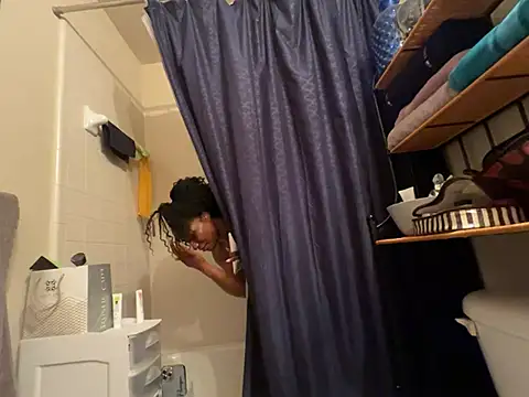 Snapshot of wynterheat chatting on 17, 3, 2025 wynterheat online show from 17, 3, 2025