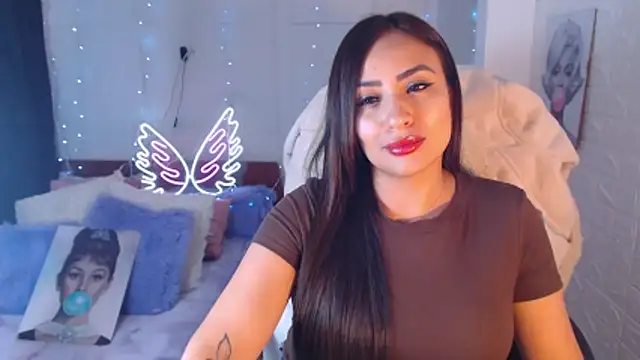 Snapshot of Paulina_627 chatting on 22, 5, 2026 Paulina 627 online show from 22, 5, 2026