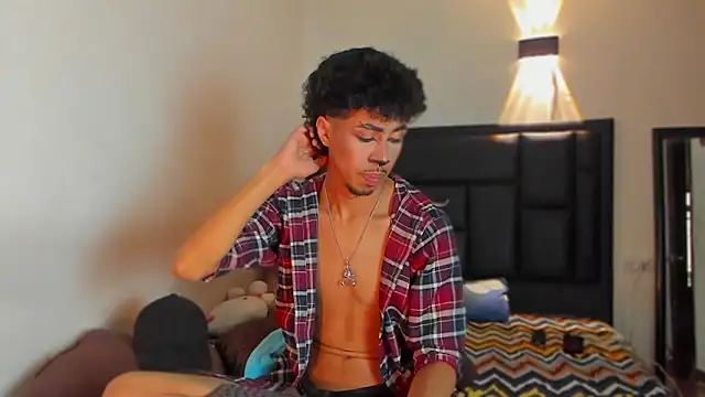 RyanRizzo online show from 30, 10, 2025