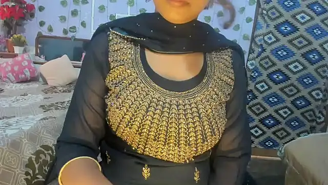 aarjulove online show from 29, 7, 2026