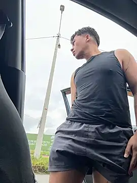 Logan smith1 online show from 20, 12, 2025