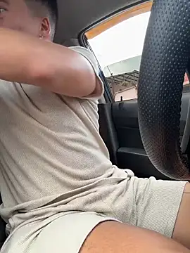 Logan smith1 online show from 27, 4, 2026