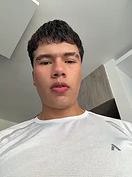 Logan smith1 online show from 23, 6, 2026