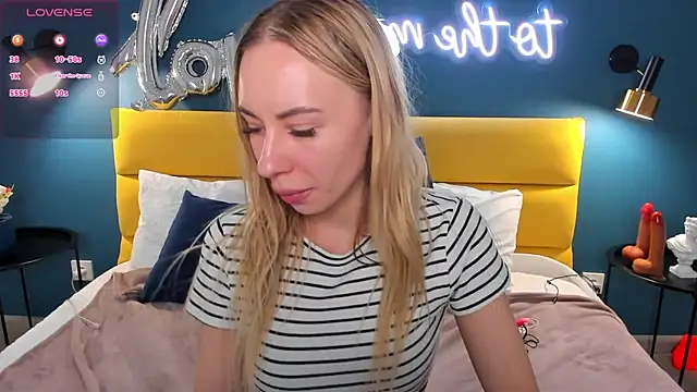 Diana Garrett online show from 3, 3, 2025