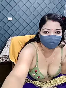 Cute-Raashii online show from 17, 1, 2025