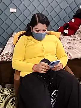 Cute-Raashii online show from 19, 1, 2025