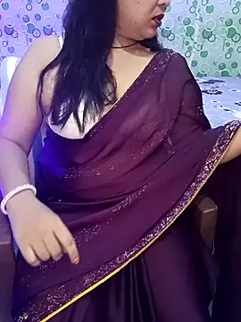 Cute-Raashii online show from 13, 9, 2025