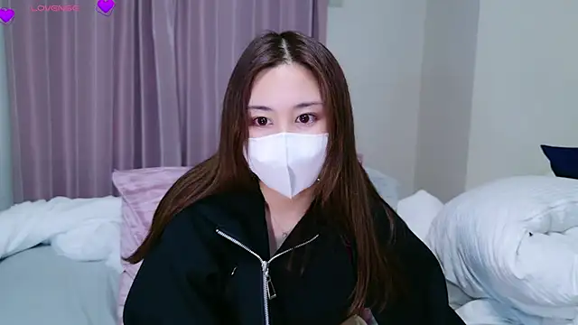 -satomi-jp online show from 6, 1, 2025