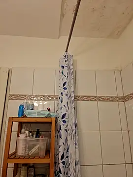 Snapshot of Josephine_LIVE chatting on 24, 11, 2025 Josephine LIVE online show from 24, 11, 2025