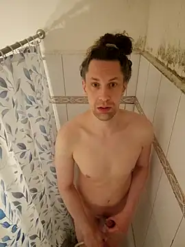 Snapshot of Josephine_LIVE chatting on 1, 4, 2026 Josephine LIVE online show from 1, 4, 2026