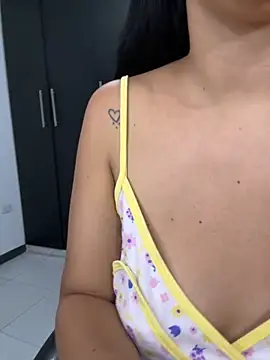 Snapshot of iiris_ chatting on 27, 9, 2025 iiris online show from 27, 9, 2025