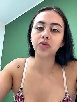 Snapshot of iiris_ chatting on 21, 11, 2025 iiris online show from 21, 11, 2025