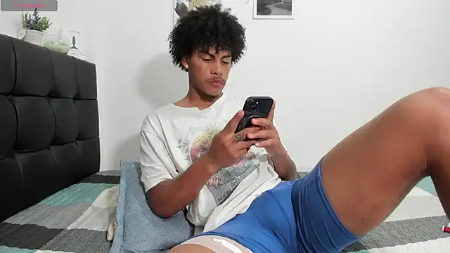 RoddyRich11 online show from 21, 1, 2025