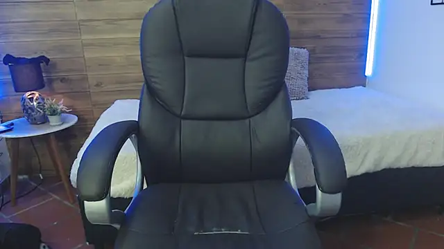 jhoellx online show from 28, 12, 2024