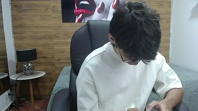 jhoellx online show from 15, 1, 2025