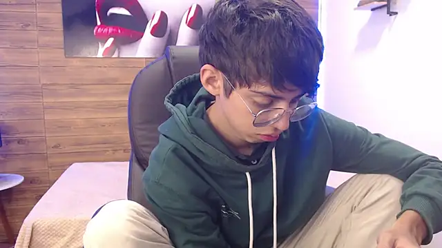 jhoellx online show from 22, 2, 2025