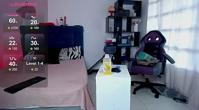 diabla sexyboobs online show from 19, 2, 2025