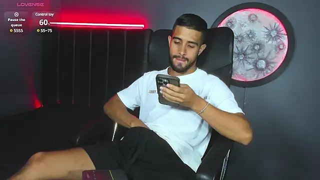 khriss brown online show from 14, 3, 2025