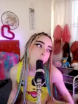 Snapshot of Yennastone chatting on 31, 12, 2024 Yennastone online show from 31, 12, 2024