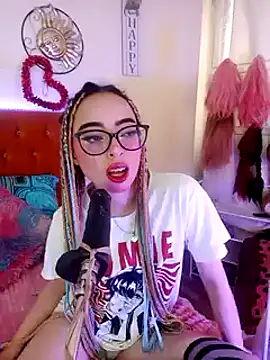 Snapshot of Yennastone chatting on 10, 1, 2025 Yennastone online show from 10, 1, 2025