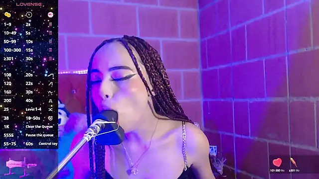 Snapshot of Yennastone chatting on 6, 3, 2025 Yennastone online show from 6, 3, 2025