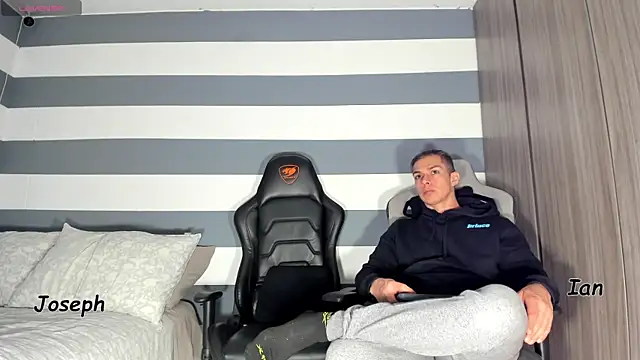 ianandjosephx online show from 21, 4, 2026