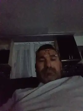 Snapshot of kariilalit chatting on 14, 6, 2026 kariilalit online show from 14, 6, 2026