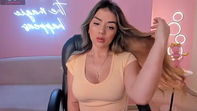 ChloePreston  online show from 11, 3, 2025