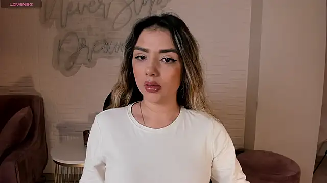 ChloePreston  online show from 17, 3, 2025